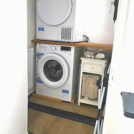 Zentrale, Ruhige Fewo In Einem Stadthaus Nahe Bahnhof *
