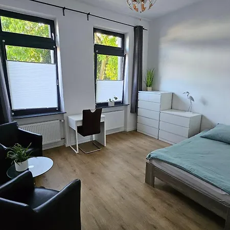 Zentrale, Ruhige Fewo In Einem Stadthaus Nahe Bahnhof *