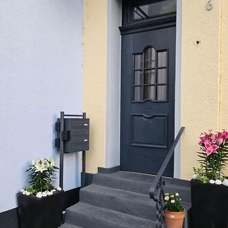 Zentrale, Ruhige Fewo In Einem Stadthaus Nahe Bahnhof Remagen